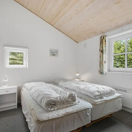 Gorgeous In Henne With Kitchen בית נופש האנה סטרנד